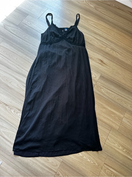 Old Navy Dresses & Skirts - Old Navy Black Slip Chemise with Lace Trim